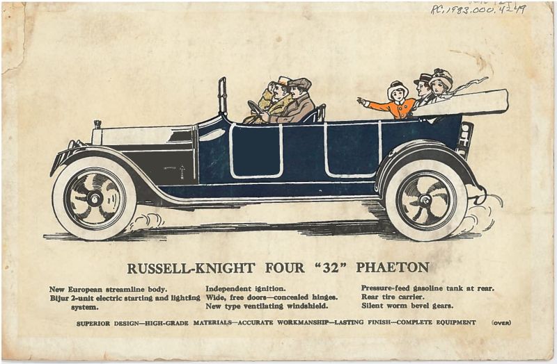 1915 Russell-Knight
              32