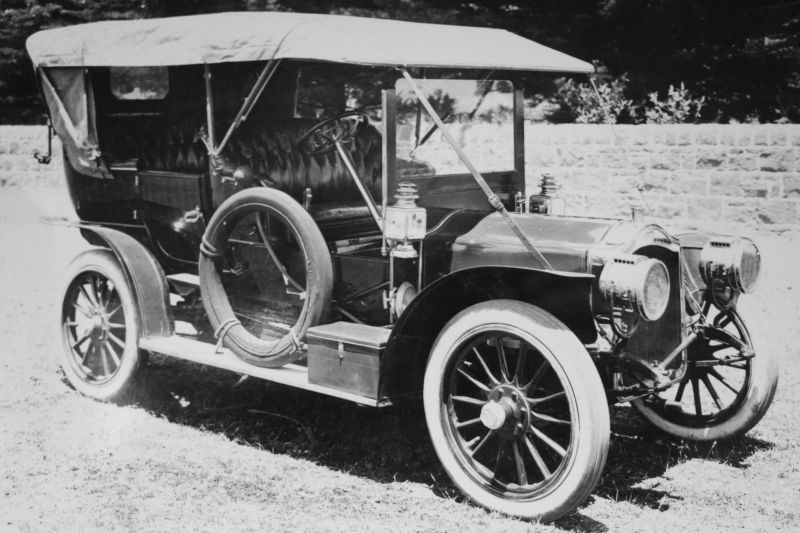 1908 Russell