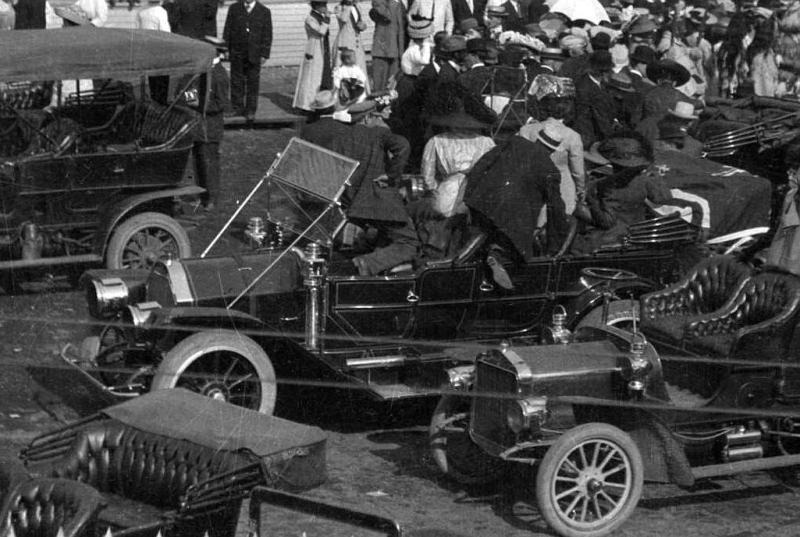 1910 Russell-Knight