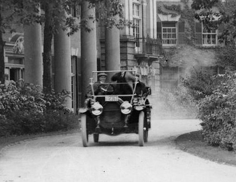 1911 Russell Flavelle