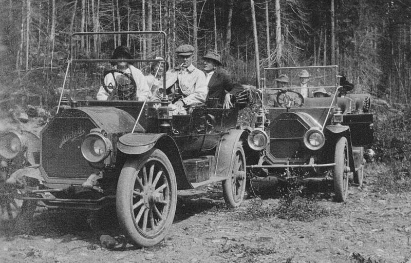 1911 Russell-Knight