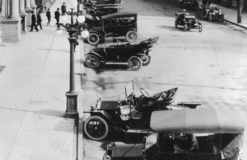1912 Russell-Knight