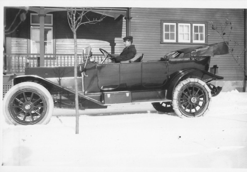1914 Russell-Knight