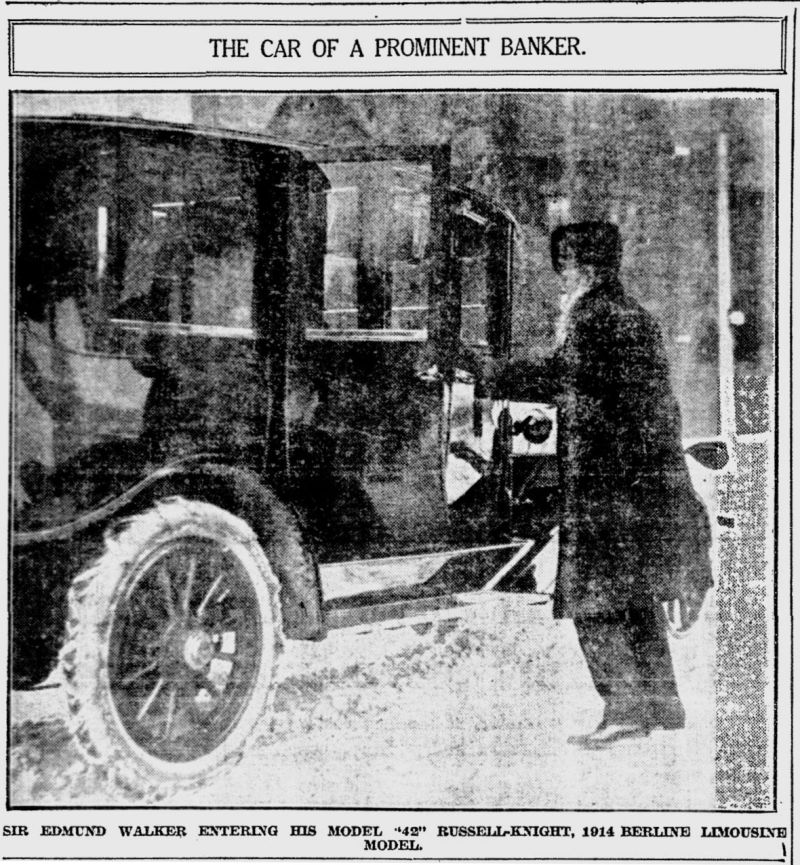 1914
              Russell-Knight Berline Limousine